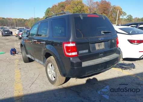 2011 Ford Escape Xlt z USA, uszkodzony, nr VIN 1FMCU0D75BKA57502
